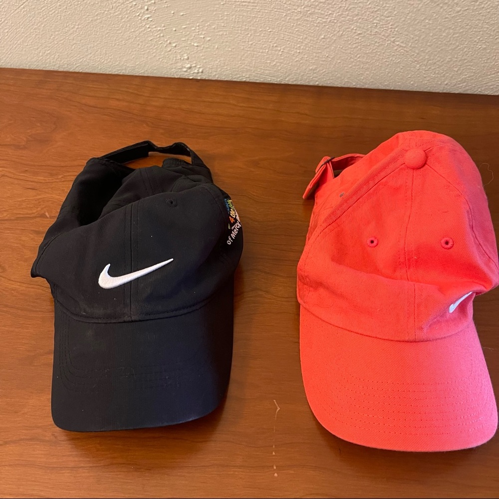 NIKE BASEBALL CAPS BLACK AND RED ADJUSTABLE SIZE